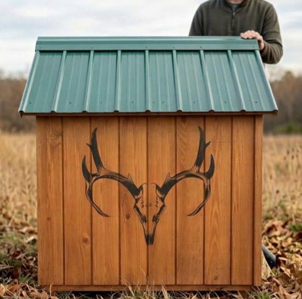 The XL Antler Ridge Dog Lodge